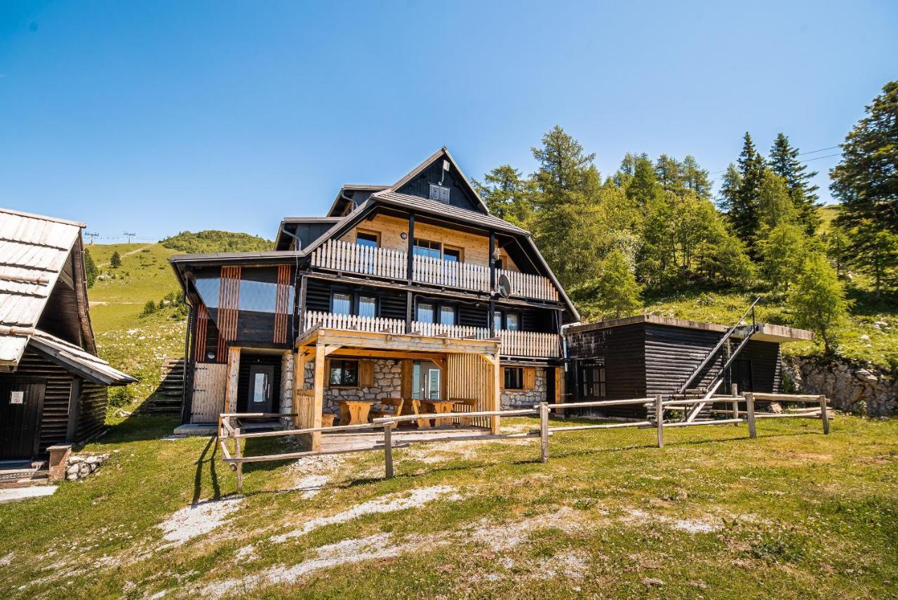 Apartments Zvoh, Krvavec, Ski-In, Ski-Out Cerklje na Gorenjskem Esterno foto