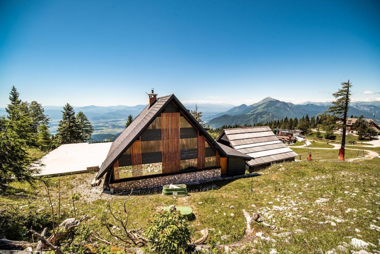 Apartments Zvoh, Krvavec, Ski-In, Ski-Out Cerklje na Gorenjskem Esterno foto