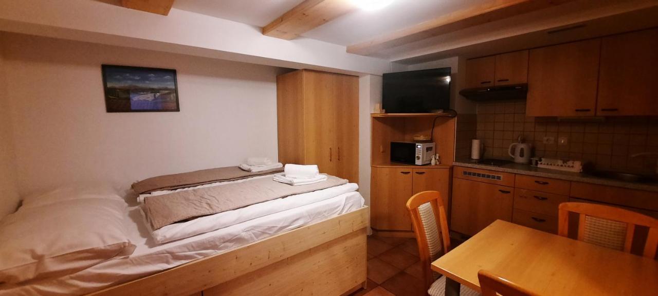 Apartments Zvoh, Krvavec, Ski-In, Ski-Out Cerklje na Gorenjskem Esterno foto