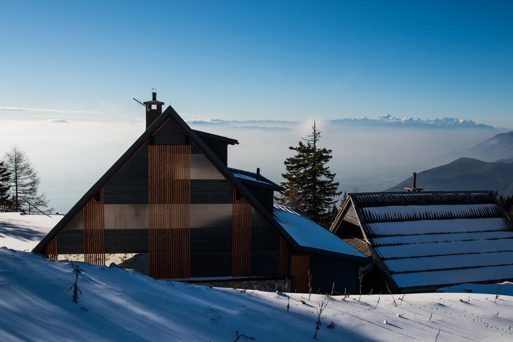 Apartments Zvoh, Krvavec, Ski-In, Ski-Out Cerklje na Gorenjskem Esterno foto