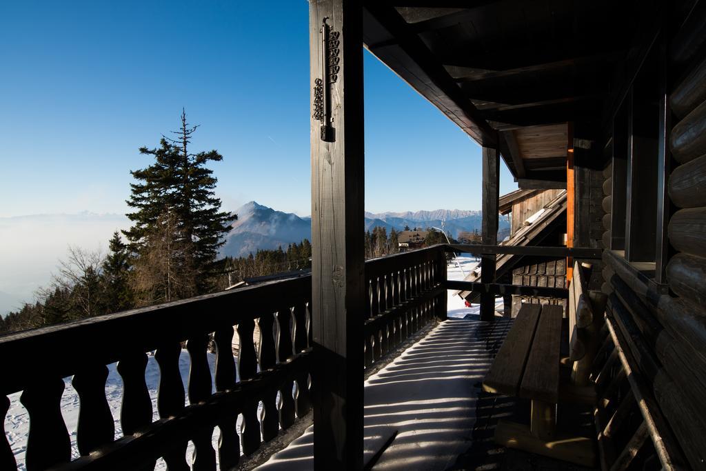 Apartments Zvoh, Krvavec, Ski-In, Ski-Out Cerklje na Gorenjskem Esterno foto