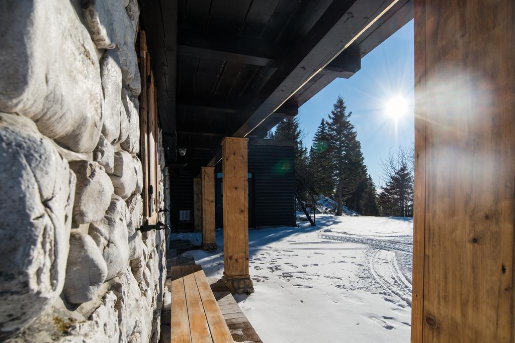 Apartments Zvoh, Krvavec, Ski-In, Ski-Out Cerklje na Gorenjskem Esterno foto